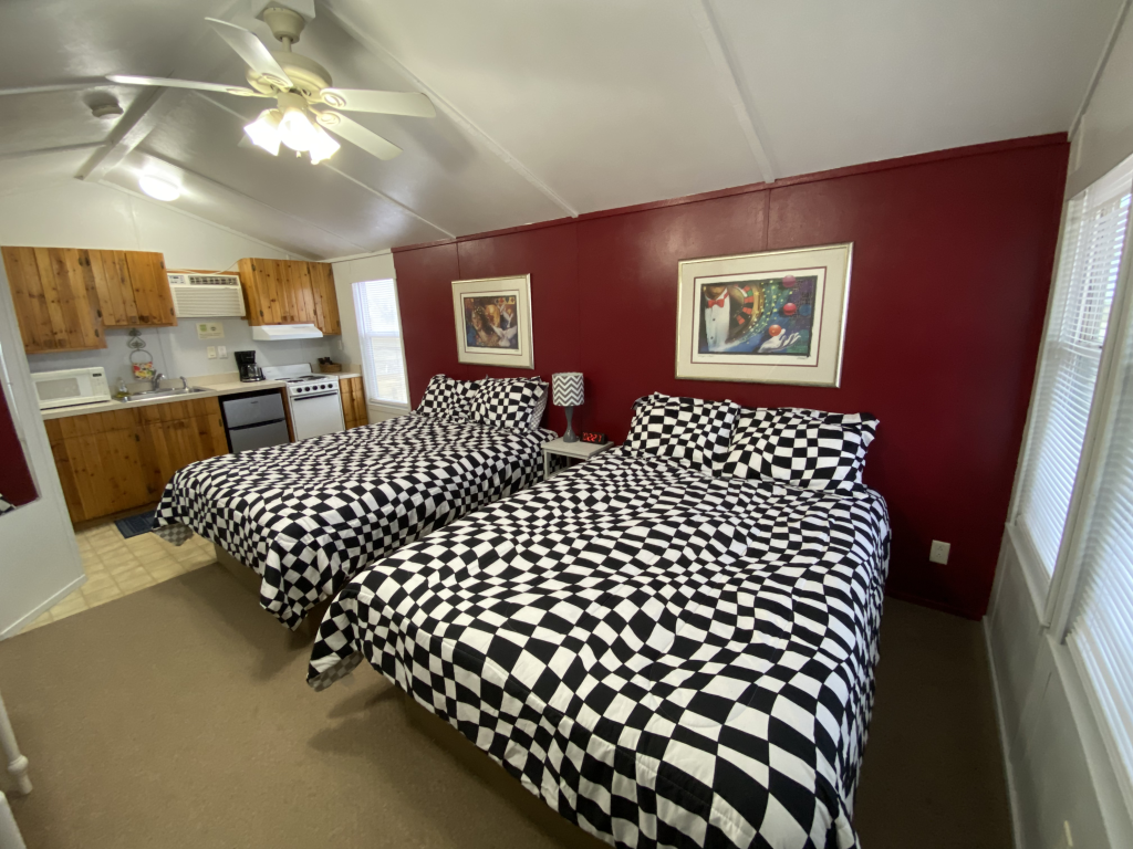 Silver Wind RV Park and Cabins