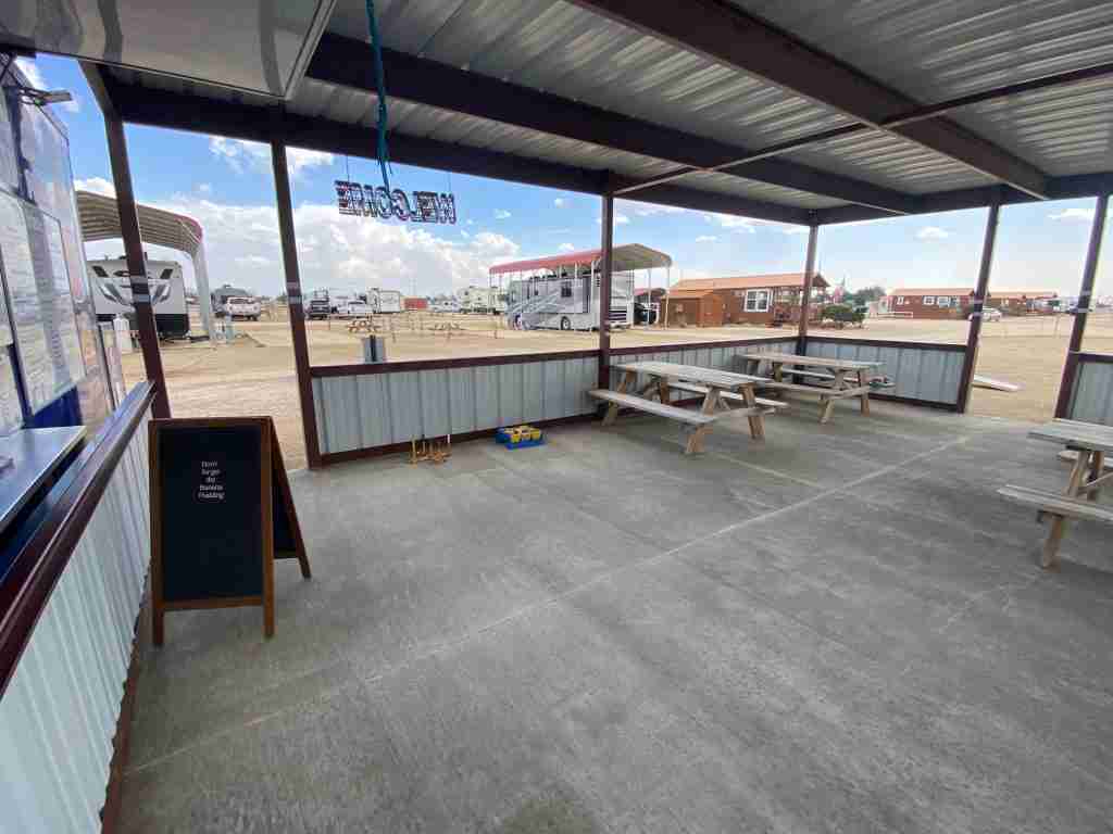 Outdoor Dining Area 5